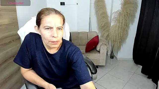 Milf karlye online show from February 15, 4:31 am