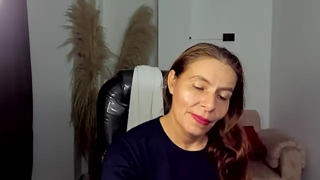 Milf karlye online show from April 14, 2:39 am