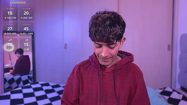 Snapshot of teobowny_ chatting on February 1, 5:26 pm teobowny online show from February 1, 5:26 pm