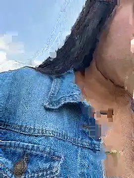 Snapshot of Liulee chatting on February 6, 5:16 pm Liulee online show from February 6, 5:16 pm