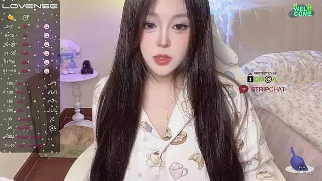 Snapshot of Ruby_lu chatting on March 13, 6:12 pm Ruby lu online show from March 13, 6:12 pm