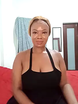 Snapshot of Luciouslips00 chatting on January 21, 7:17 pm Luciouslips00 online show from January 21, 7:17 pm