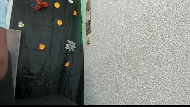 DeisyHarper online show from March 26, 3:39 pm