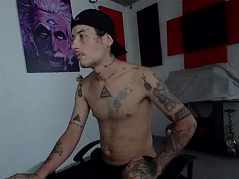patrik tattoo  online show from May 25, 10:38 pm