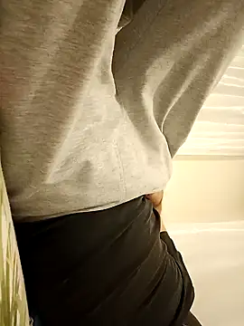 Snapshot of akrep071507 chatting on December 2, 11:18 pm akrep071507 online show from December 2, 11:18 pm