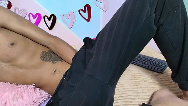 Snapshot of hares_mds chatting on March 16, 2:22 pm hares mds online show from March 16, 2:22 pm