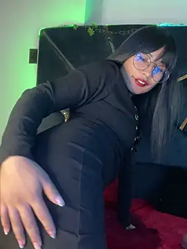 Snapshot of Jade_Zephyra chatting on March 21, 12:18 am Jade Zephyra online show from March 21, 12:18 am