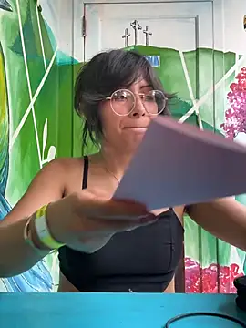 Jade Zephyra online show from May 8, 8:47 pm