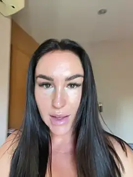 Ellieprincess online show from February 19, 1:08 am