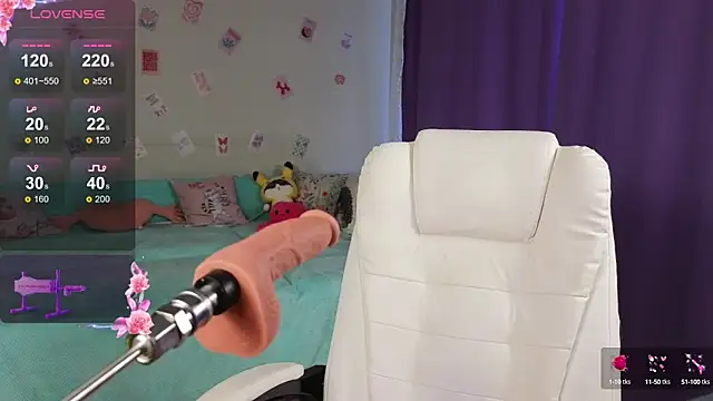 Snapshot of Kate_Legend chatting on October 3, 3:14 am Kate Legend online show from October 3, 3:14 am