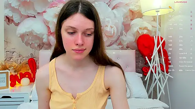 JaneBrowni online show from April 4, 12:24 pm