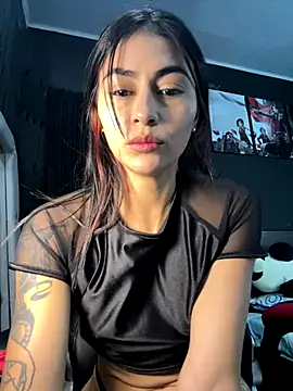 Snapshot of emilie_xx_ chatting on November 30, 7:07 pm emilie xx online show from November 30, 7:07 pm