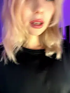 Eva Millss online show from December 6, 7:56 pm