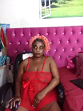 Snapshot of SexinessBae chatting on May 6, 8:03 pm SexinessBae online show from May 6, 8:03 pm