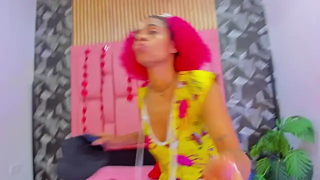 Brithanyslim online show from February 28, 3:35 pm