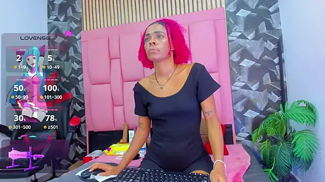 Brithanyslim online show from March 26, 6:24 pm