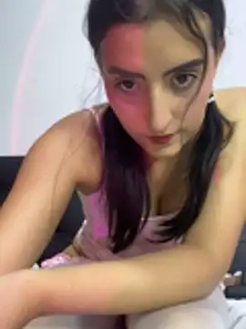 Snapshot of EmySofia chatting on March 10, 4:17 am EmySofia online show from March 10, 4:17 am