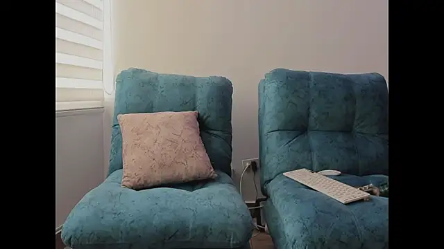 tamy ian online show from November 28, 1:47 pm