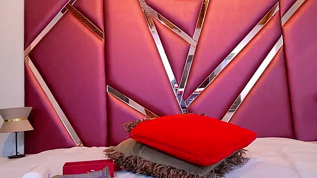 Snapshot of RebecaRelish chatting on March 14, 4:21 am RebecaRelish online show from March 14, 4:21 am