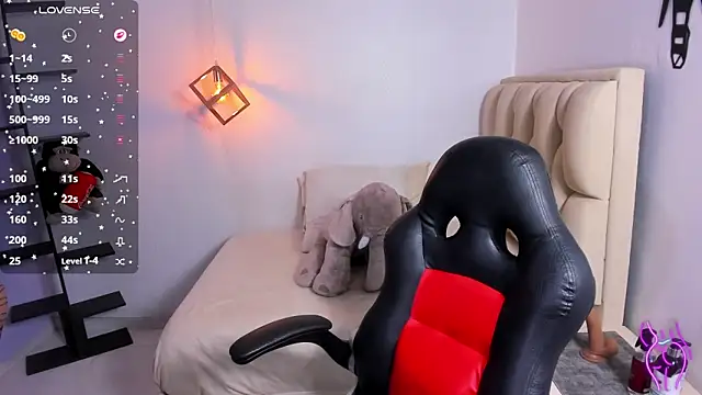 DENISERICHARD2 online show from January 8, 3:20 am