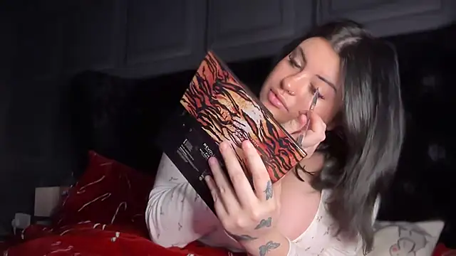 curvybabesx1 online show from November 27, 3:52 am