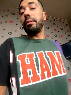 Snapshot of djtimka chatting on November 4, 12:15 pm djtimka online show from November 4, 12:15 pm