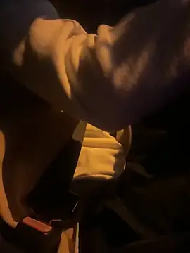 Snapshot of djtimka chatting on February 13, 5:20 pm djtimka online show from February 13, 5:20 pm