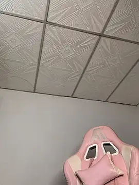 Amaliu  online show from April 12, 2:22 pm