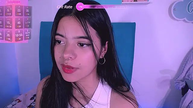 Snapshot of _18alice chatting on December 13, 6:42 am 18alice online show from December 13, 6:42 am