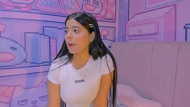 Snapshot of _18alice chatting on March 20, 2:40 am 18alice online show from March 20, 2:40 am