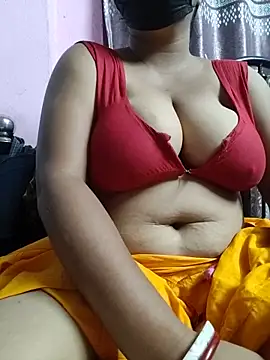 BERRY 00 online show from June 19, 5:50 pm