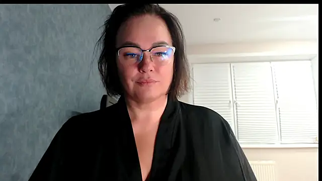 Nora Star online show from March 16, 6:12 pm