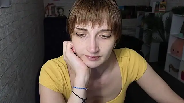 Nika Kitten online show from April 7, 10:15 am