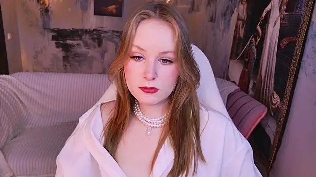 VivienLeeigh online show from April 12, 5:12 am