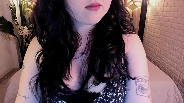 crimson tati  online show from July 11, 1:36 pm