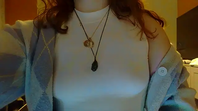 Snapshot of Psychosweety chatting on December 4, 9:01 pm Psychosweety online show from December 4, 9:01 pm