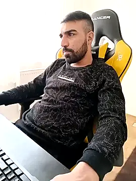 Snapshot of SertSikici022 chatting on December 21, 11:11 am SertSikici022 online show from December 21, 11:11 am