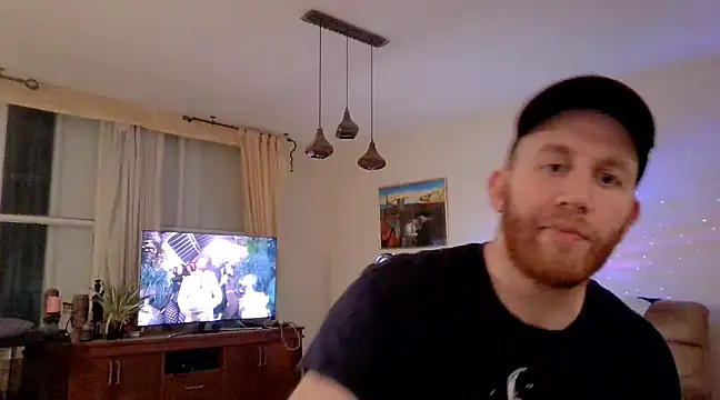 Snapshot of Tall_REC chatting on December 3, 12:35 am Tall REC online show from December 3, 12:35 am