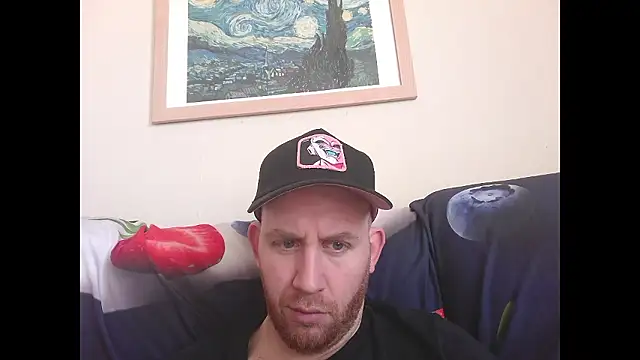 Snapshot of Tall_REC chatting on December 6, 10:38 am Tall REC online show from December 6, 10:38 am