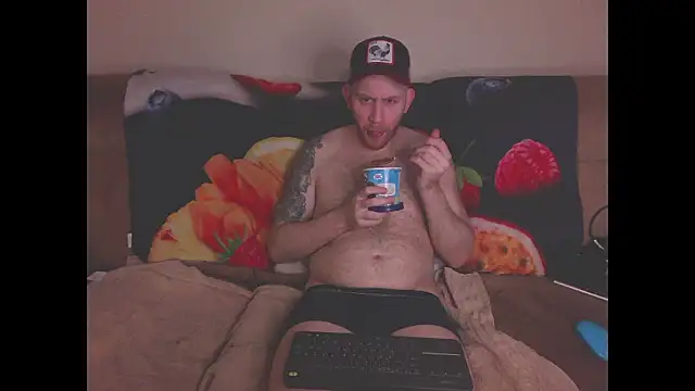 Snapshot of Tall_REC chatting on December 7, 2:09 am Tall REC online show from December 7, 2:09 am