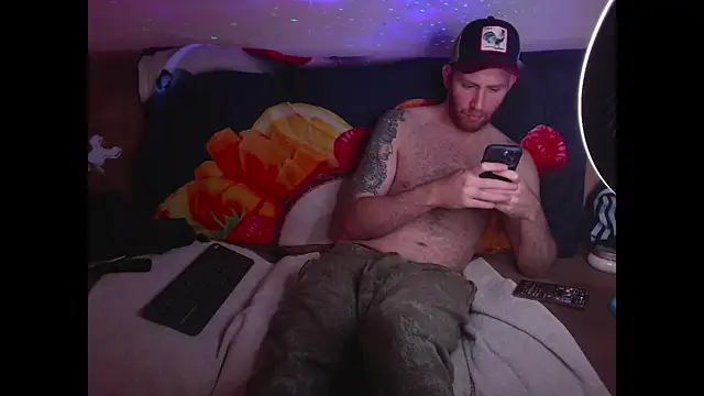 Snapshot of Tall_REC chatting on December 19, 3:30 pm Tall REC online show from December 19, 3:30 pm