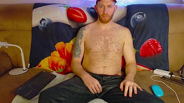 Snapshot of Tall_REC chatting on January 1, 8:58 pm Tall REC online show from January 1, 8:58 pm