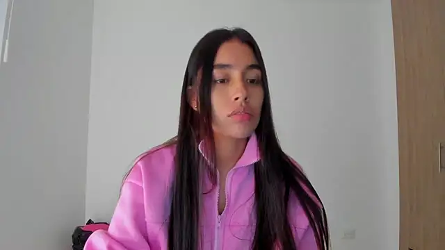 AriaMontgomery online show from December 3, 8:56 am