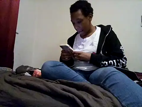 Snapshot of MsSapPhire500 chatting on December 23, 2:02 am MsSapPhire500 online show from December 23, 2:02 am