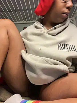 Snapshot of MsSapPhire500 chatting on March 1, 9:55 am MsSapPhire500 online show from March 1, 9:55 am