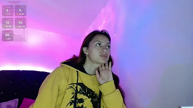 holy juli online show from January 20, 3:48 am