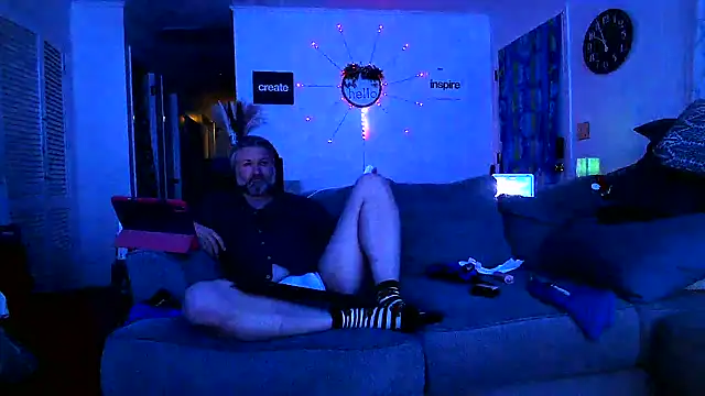 onlym4m online show from February 17, 3:04 am