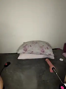 merve0234 online show from April 8, 8:20 pm