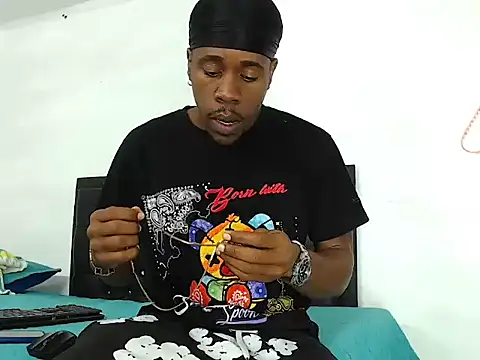 Damian hart 24CM online show from February 28, 11:11 am