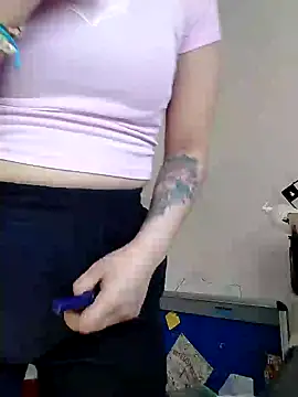 Snapshot of samanta_rosas1 chatting on December 11, 6:52 pm samanta rosas1 online show from December 11, 6:52 pm
